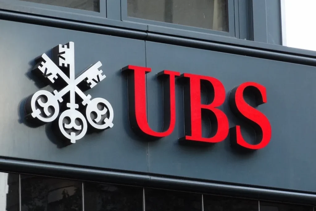 UBS explores Blockchain